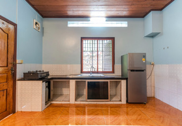 4 Bedroom House For Rent - Slor Kram, Siem Reap thumbnail