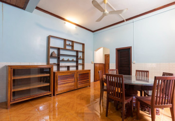 4 Bedroom House For Rent - Slor Kram, Siem Reap thumbnail