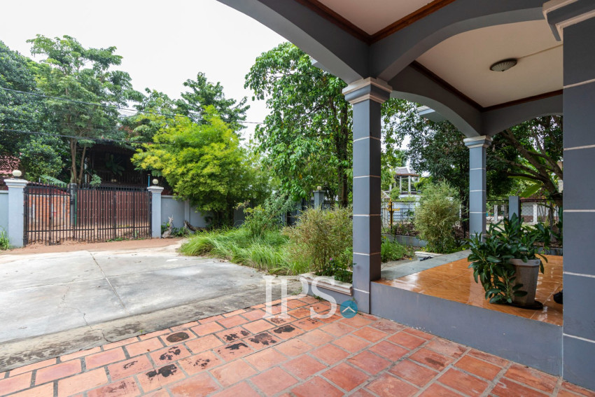 4 Bedroom House For Rent - Slor Kram, Siem Reap