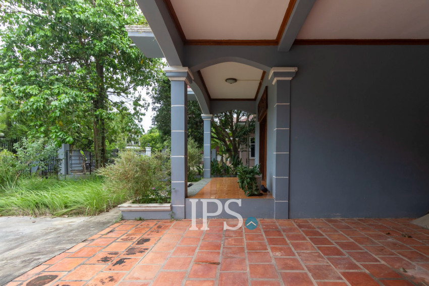 4 Bedroom House For Rent - Slor Kram, Siem Reap