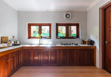 8 Bedroom Boutique Hotel For Sale - Slor Kram, Siem Reap thumbnail