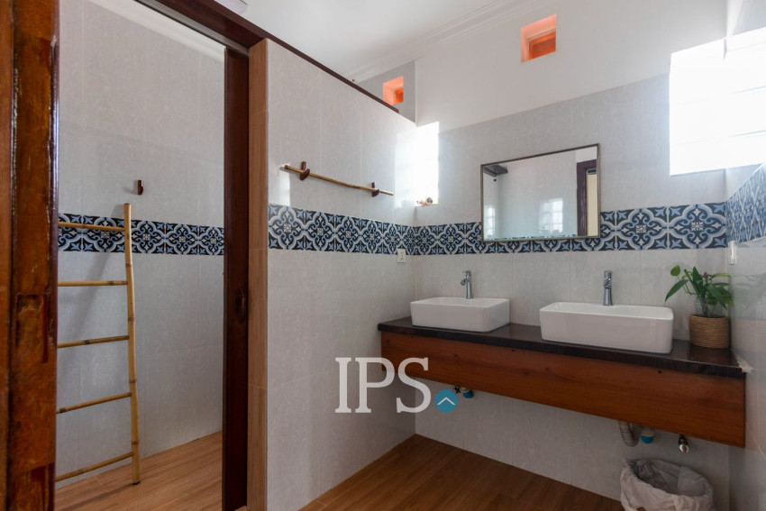 8 Bedroom Boutique Hotel For Sale - Slor Kram, Siem Reap