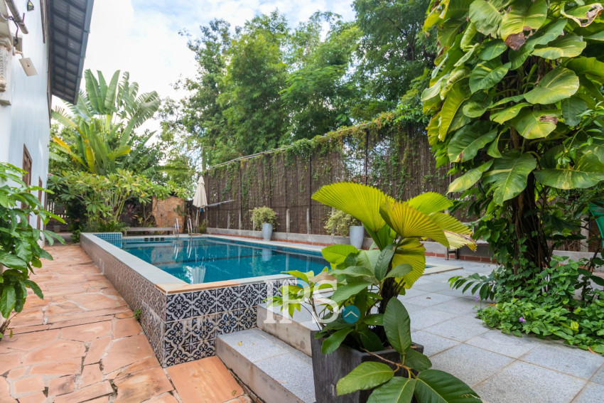 8 Bedroom Boutique Hotel For Sale - Slor Kram, Siem Reap