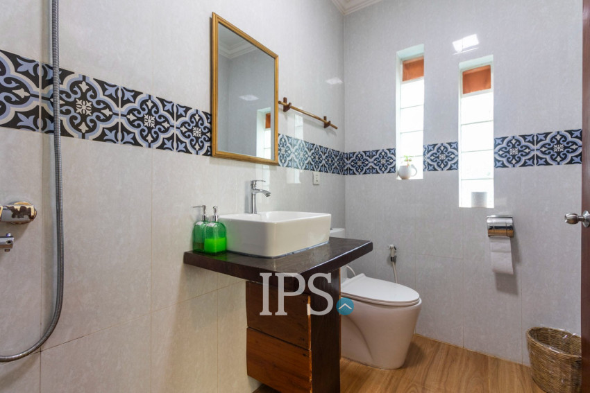 8 Bedroom Boutique Hotel For Sale - Slor Kram, Siem Reap