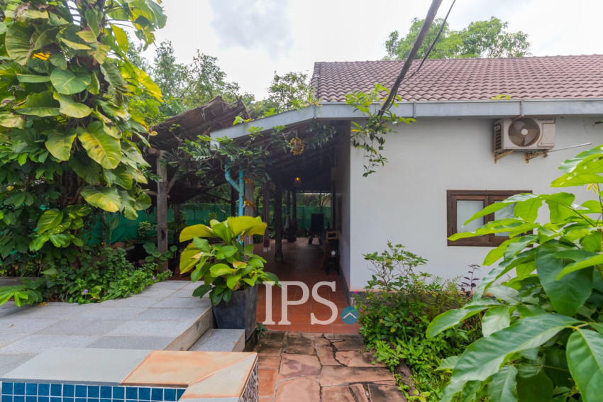 8 Bedroom Boutique Hotel For Sale - Slor Kram, Siem Reap