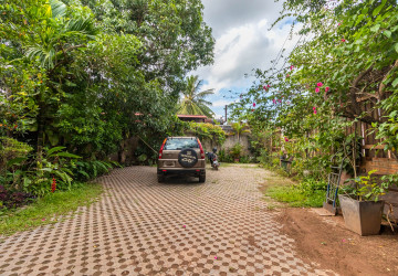 8 Bedroom Boutique Hotel For Sale - Slor Kram, Siem Reap thumbnail