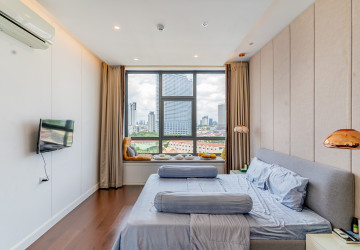 2 Bedroom Condo For Rent - Peninsula Residence, Chroy Changvar, Phnom Penh thumbnail