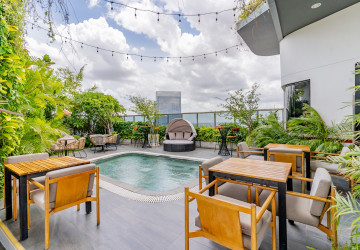 2 Bedroom Condo For Rent - Peninsula Residence, Chroy Changvar, Phnom Penh thumbnail