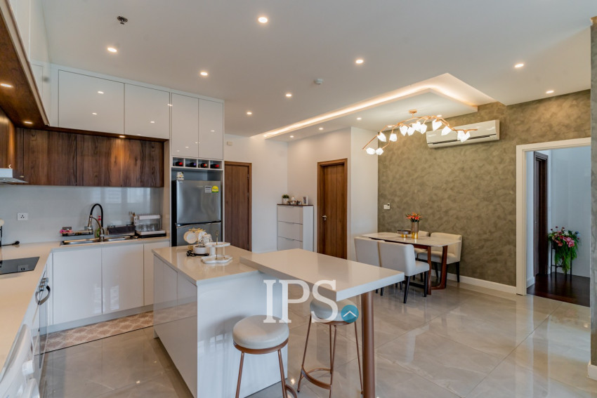 2 Bedroom Condo For Rent - Peninsula Residence, Chroy Changvar, Phnom Penh