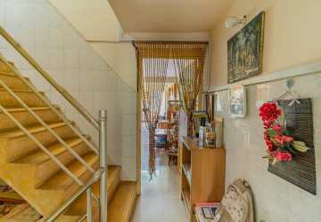 5 Bedroom Flat House For Sale - Kakab,  Phnom Penh thumbnail