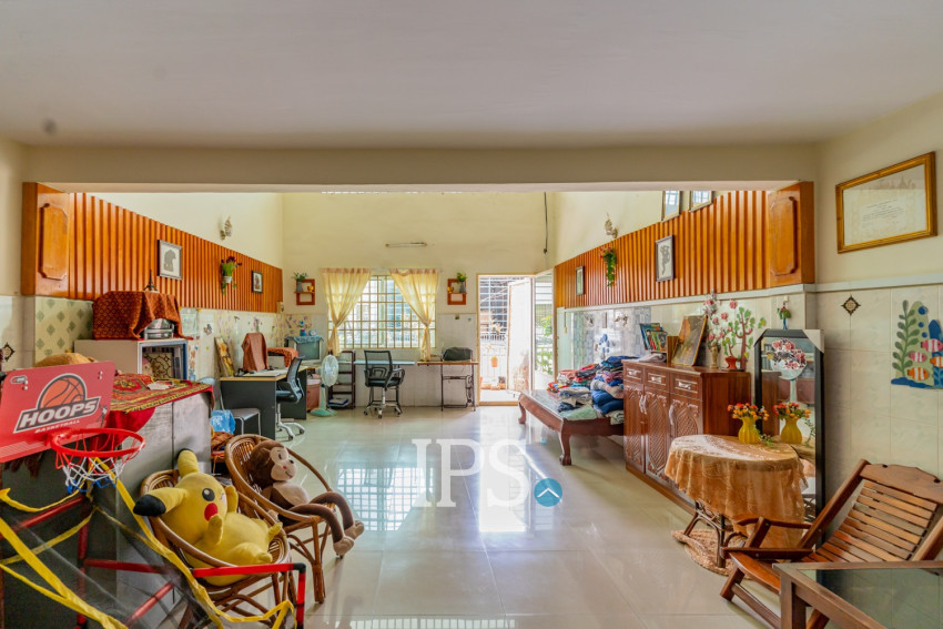 5 Bedroom Flat House For Sale - Kakab,  Phnom Penh