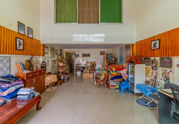 5 Bedroom Flat House For Sale - Kakab,  Phnom Penh thumbnail