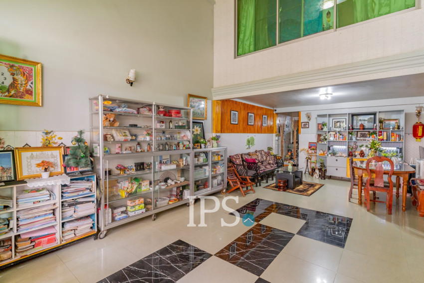5 Bedroom Flat House For Sale - Kakab,  Phnom Penh