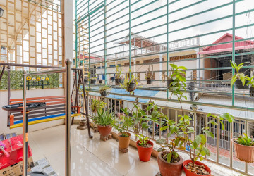 5 Bedroom Flat House For Sale - Kakab,  Phnom Penh thumbnail