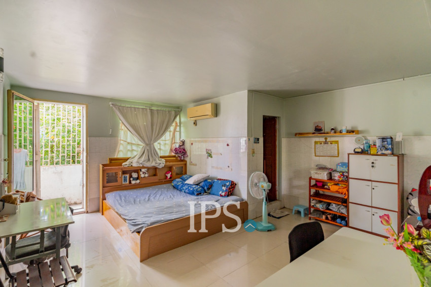 5 Bedroom Flat House For Sale - Kakab,  Phnom Penh