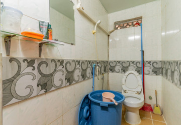 5 Bedroom Flat House For Sale - Kakab,  Phnom Penh thumbnail