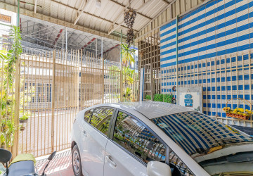 5 Bedroom Flat House For Sale - Kakab,  Phnom Penh thumbnail