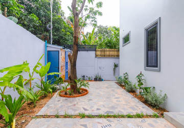 4 Bedroom Villa For Rent - Sala Kamreuk, Siem Reap thumbnail