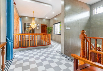 4 Bedroom Villa For Rent - Sala Kamreuk, Siem Reap thumbnail