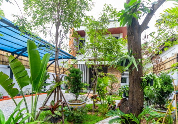 4 Bedroom Villa For Rent - Sala Kamreuk, Siem Reap thumbnail