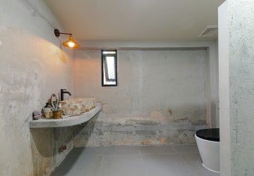 4 Bedroom House For Rent - Sala Kamreuk, Siem Reap thumbnail