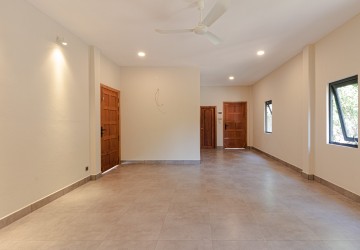 4 Bedroom House For Rent - Sala Kamreuk, Siem Reap thumbnail