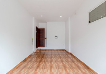 3 Bedroom Villa For Rent - Melbourne Residence, Sra Ngae, Siem Reap thumbnail