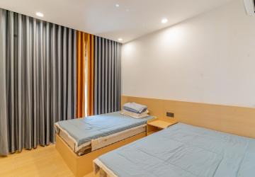 4 Bedroom Condo For Rent - Platinum 352, BKK1, Phnom Penh thumbnail