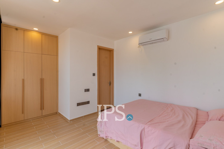 4 Bedroom Condo For Rent - Platinum 352, BKK1, Phnom Penh