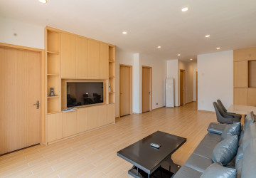 4 Bedroom Condo For Rent - Platinum 352, BKK1, Phnom Penh thumbnail