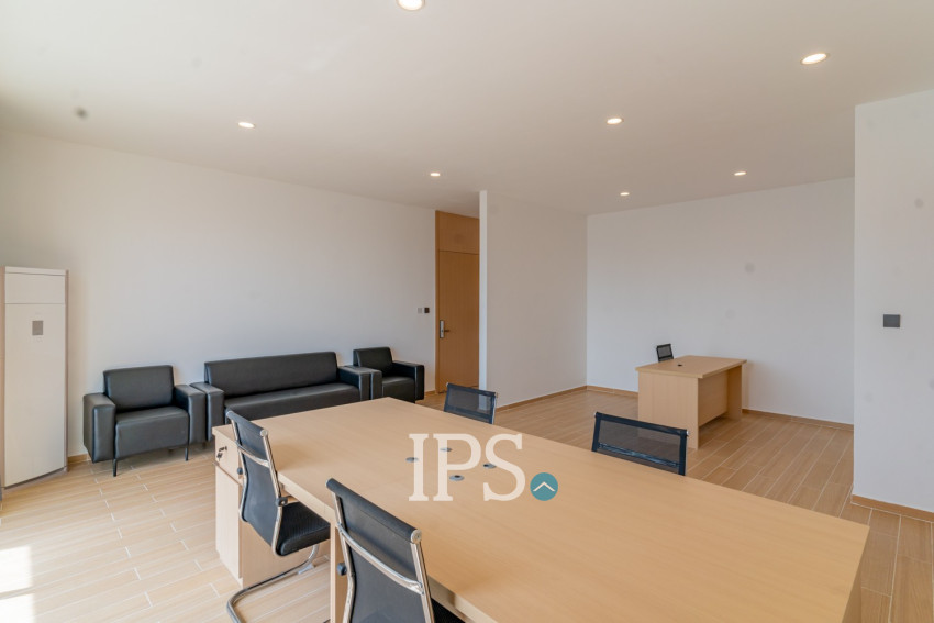 4 Bedroom Condo For Rent - Platinum 352, BKK1, Phnom Penh