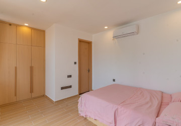 4 Bedroom Condo For Rent - Platinum 352, BKK1, Phnom Penh thumbnail