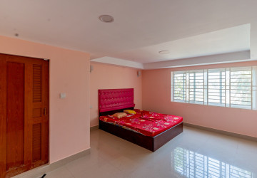 6 Bedroom Link House For Rent - Russey Keo, Phnom Penh thumbnail