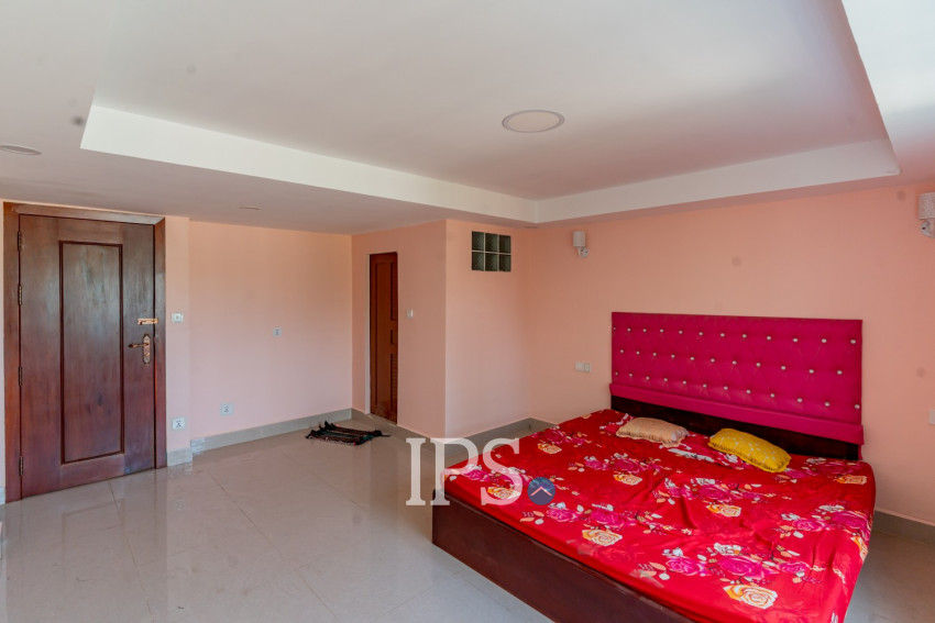 6 Bedroom Link House For Rent - Russey Keo, Phnom Penh