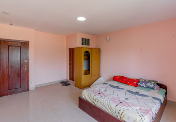 6 Bedroom Link House For Rent - Russey Keo, Phnom Penh thumbnail