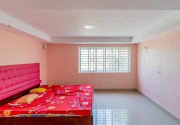 6 Bedroom Link House For Rent - Russey Keo, Phnom Penh thumbnail