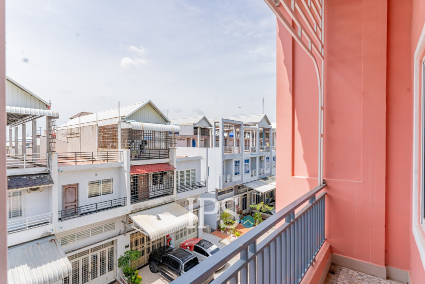 6 Bedroom Link House For Rent - Russey Keo, Phnom Penh