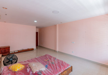 6 Bedroom Link House For Rent - Russey Keo, Phnom Penh thumbnail