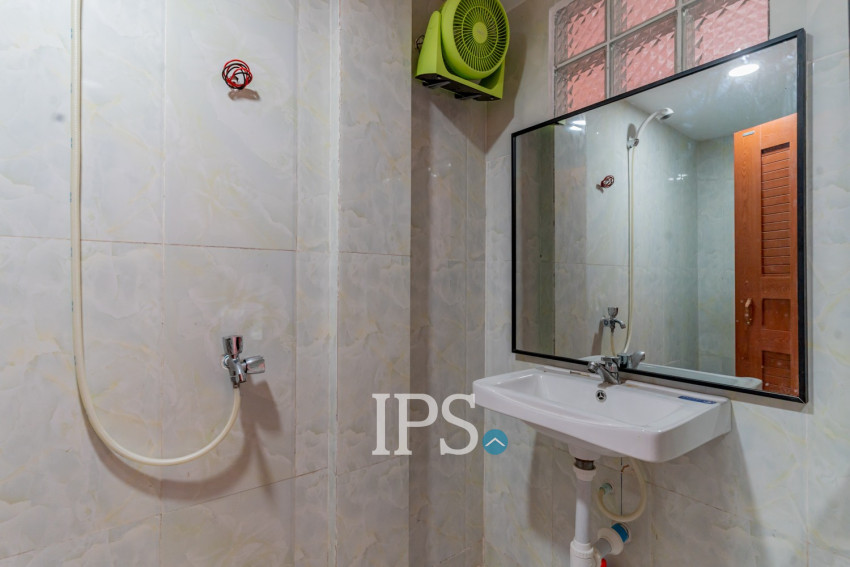 6 Bedroom Link House For Rent - Russey Keo, Phnom Penh