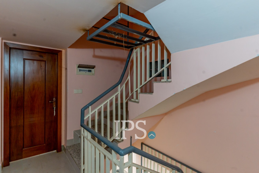 6 Bedroom Link House For Rent - Russey Keo, Phnom Penh
