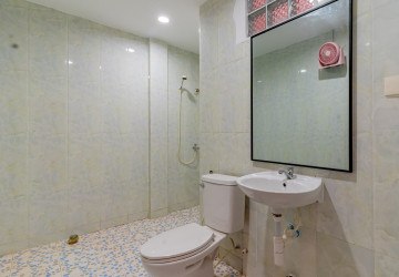 6 Bedroom Link House For Rent - Russey Keo, Phnom Penh thumbnail