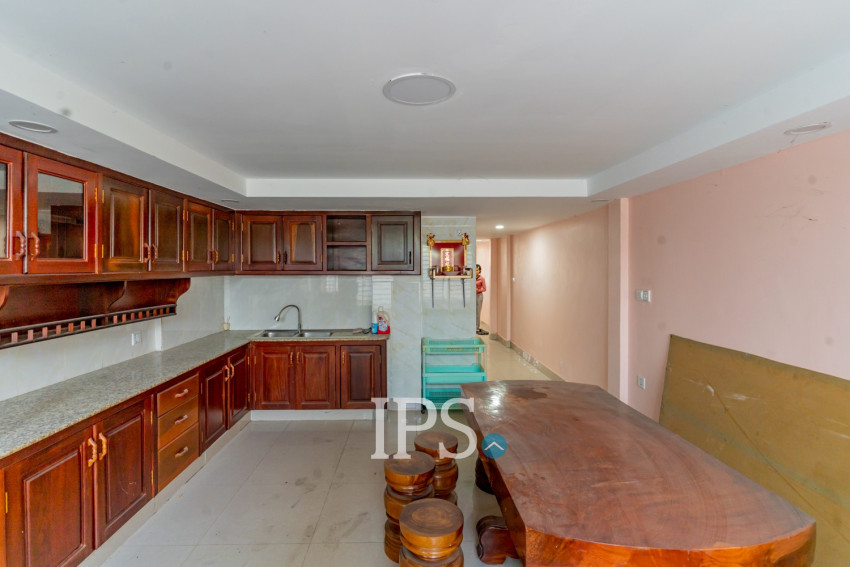 6 Bedroom Link House For Rent - Russey Keo, Phnom Penh