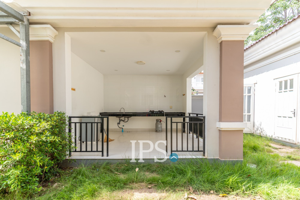 11 Bedroom King Villa For Rent -  Borey Peng Huoth The Star Diamond, Chak Angre Kraom, Phnom Penh - Image 43