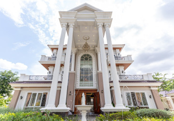 11 Bedroom King Villa For Rent -  Borey Peng Huoth The Star Diamond, Chak Angre Kraom, Phnom Penh thumbnail