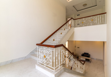 11 Bedroom King Villa For Rent -  Borey Peng Huoth The Star Diamond, Chak Angre Kraom, Phnom Penh thumbnail