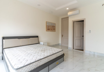 11 Bedroom King Villa For Rent -  Borey Peng Huoth The Star Diamond, Chak Angre Kraom, Phnom Penh thumbnail