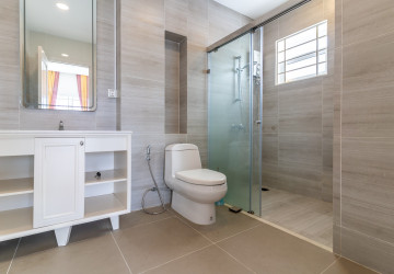 11 Bedroom King Villa For Rent -  Borey Peng Huoth The Star Diamond, Chak Angre Kraom, Phnom Penh thumbnail