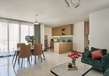 1 Bedroom Serviced Apartment For Rent - BKK1, Phnom Penh thumbnail