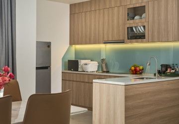 1 Bedroom Serviced Apartment For Rent - BKK1, Phnom Penh thumbnail