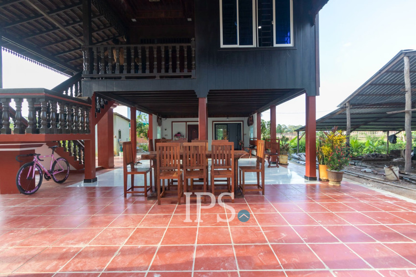 3 Bedroom House For Rent - Sangkat Siem Reap, Siem Reap